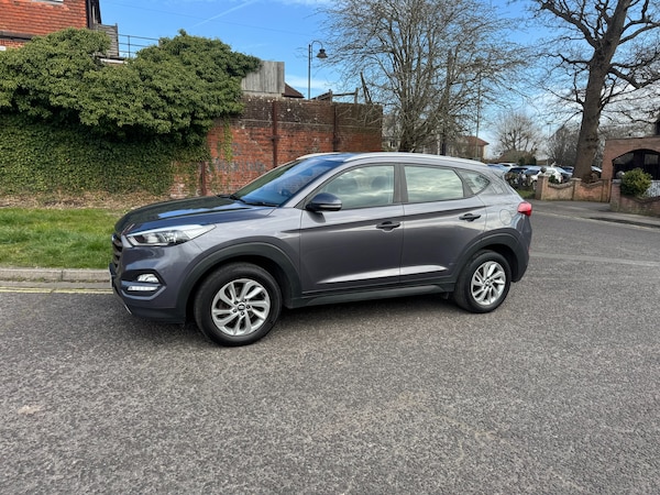 Used Hyundai TUCSON 2016 for sale - 74090580: Photo 4