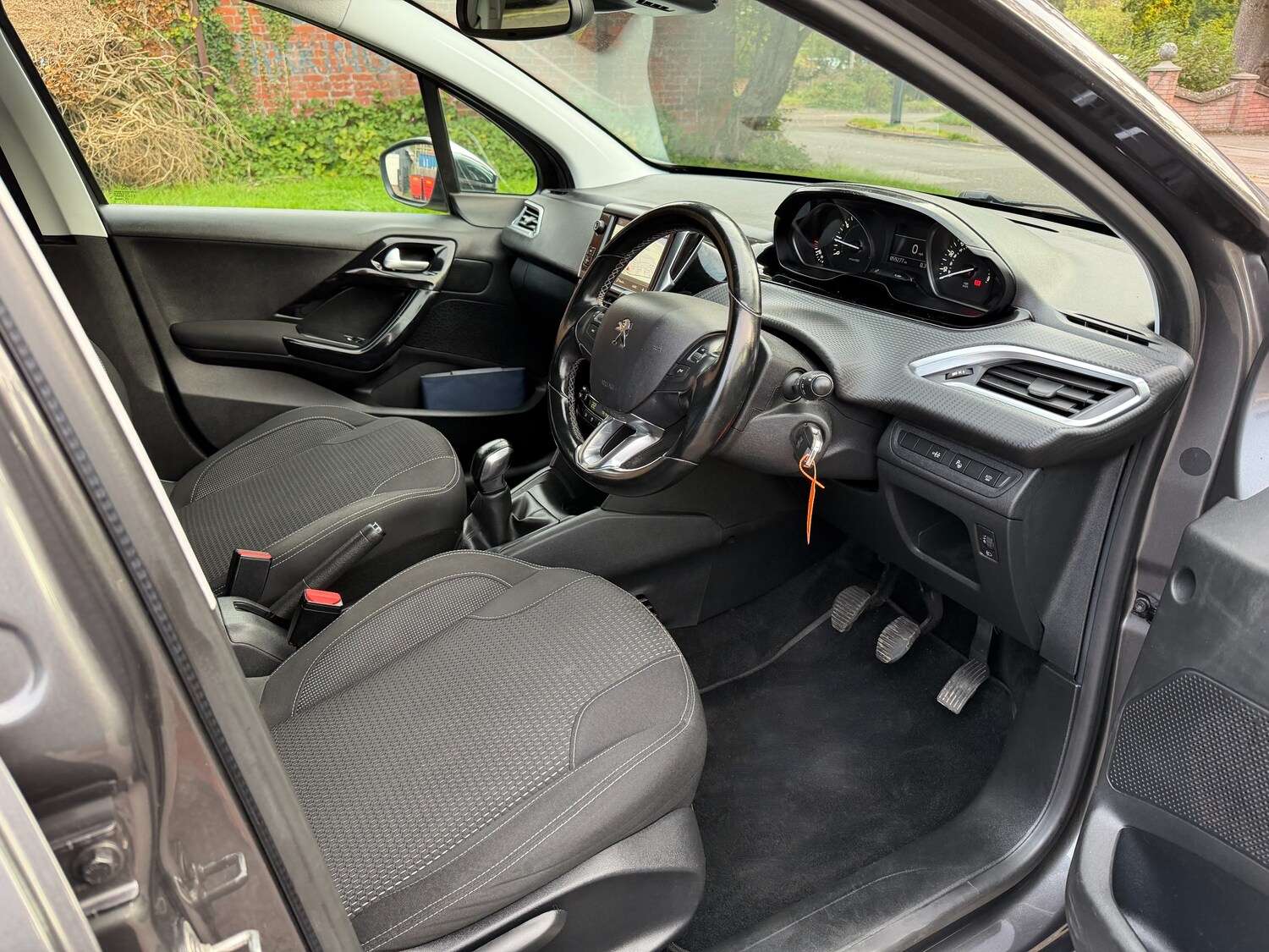 Used Peugeot 208 2019 for sale - 76186887: Photo 12