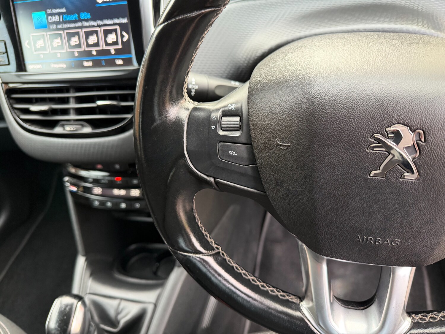 Used Peugeot 208 2019 for sale - 76186887: Photo 26