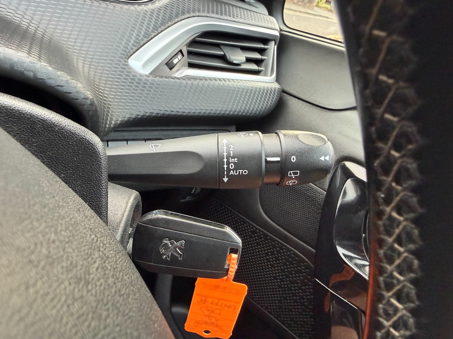 Used Peugeot 208 2019 for sale - 76186887: Photo 28