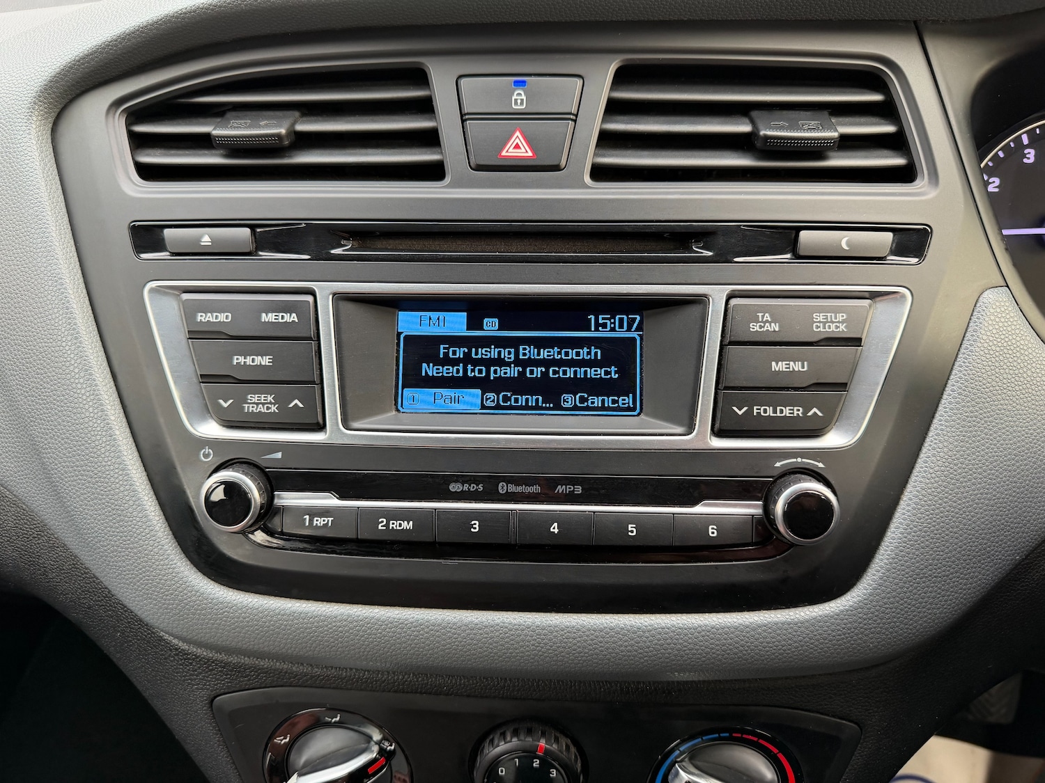 Used Hyundai i20 2015 for sale - 76554440: Photo 17