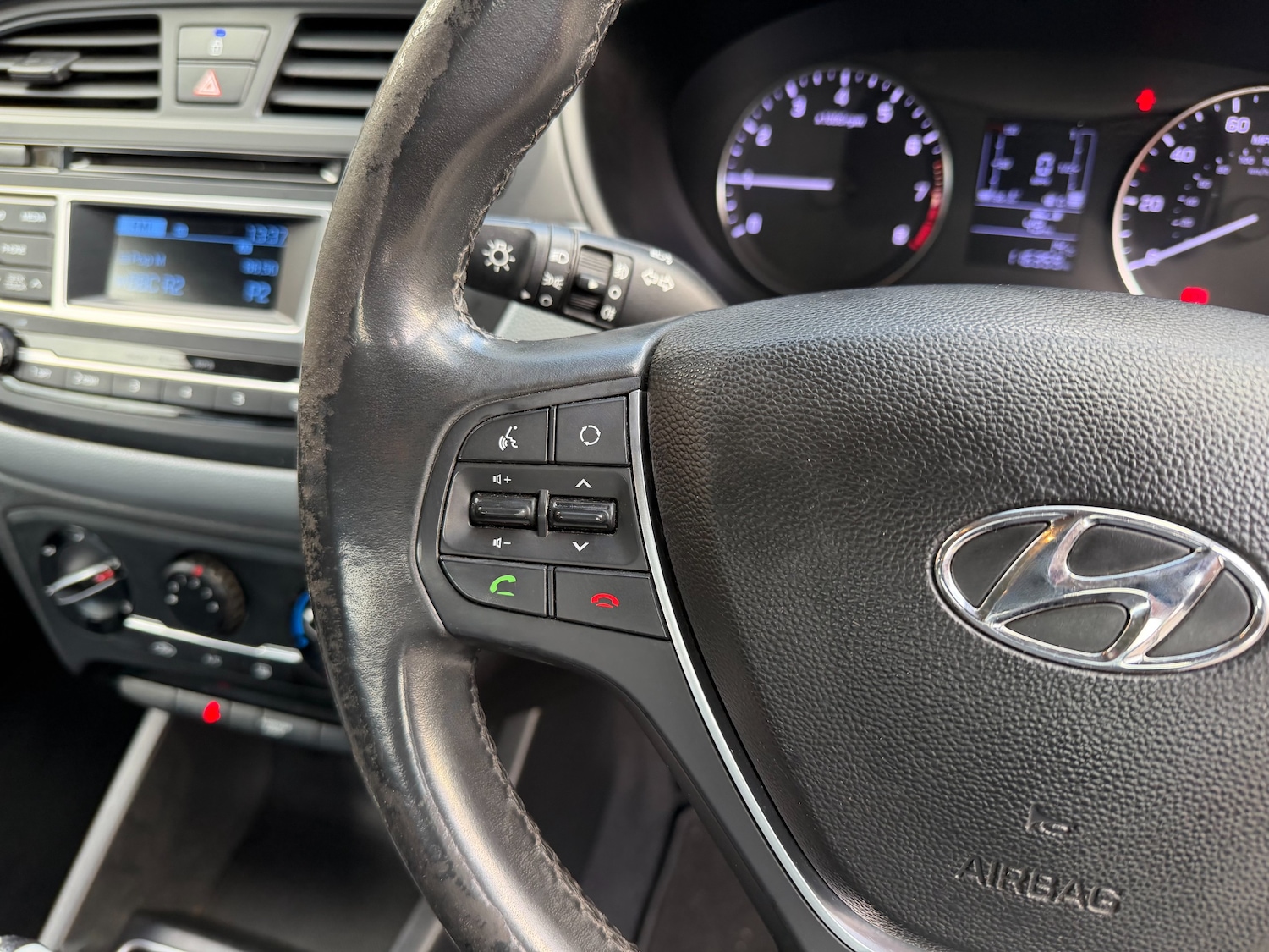 Used Hyundai i20 2015 for sale - 76554440: Photo 21