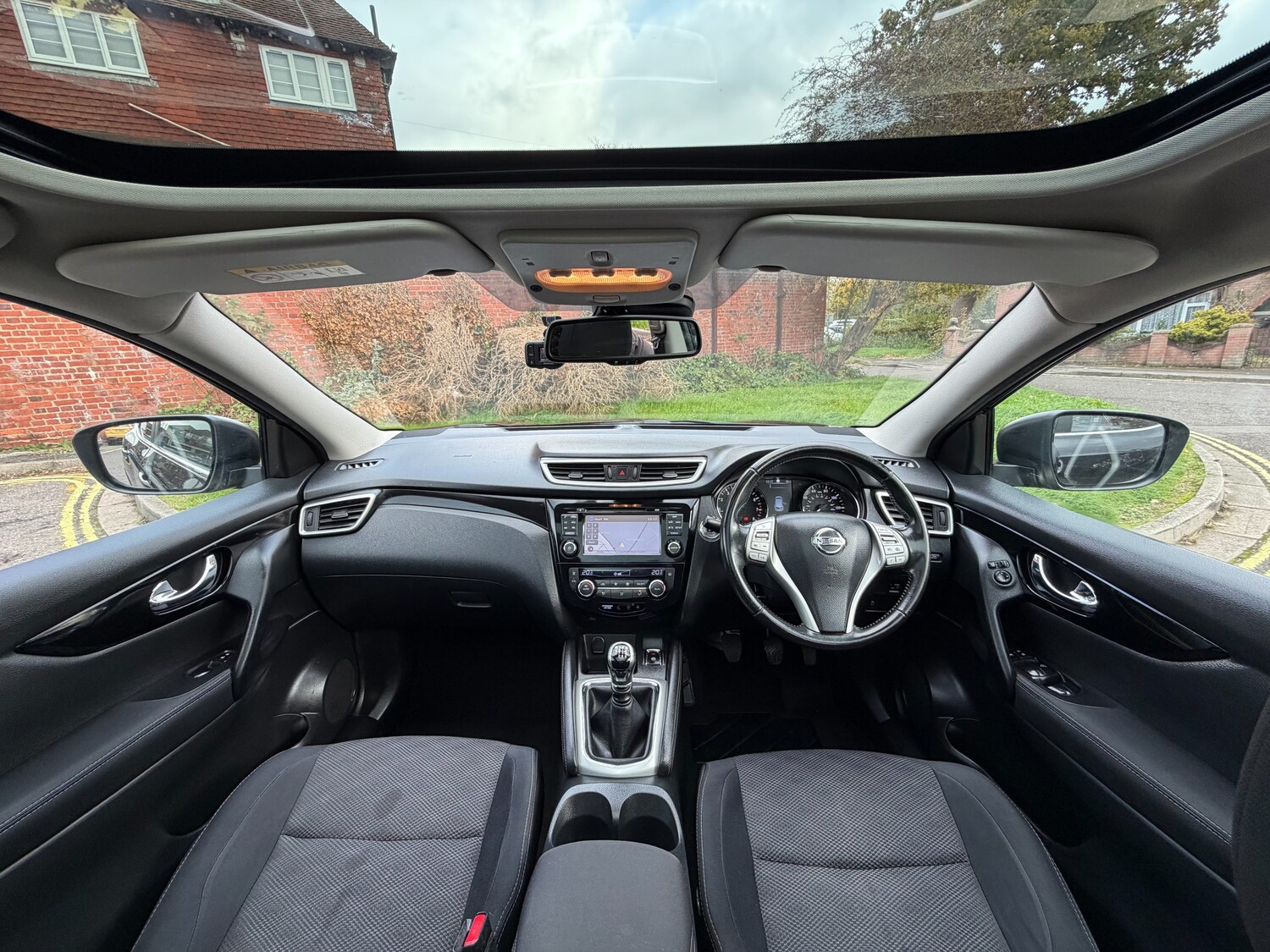 Used Nissan Qashqai 2015 for sale - 76508839: Photo 11