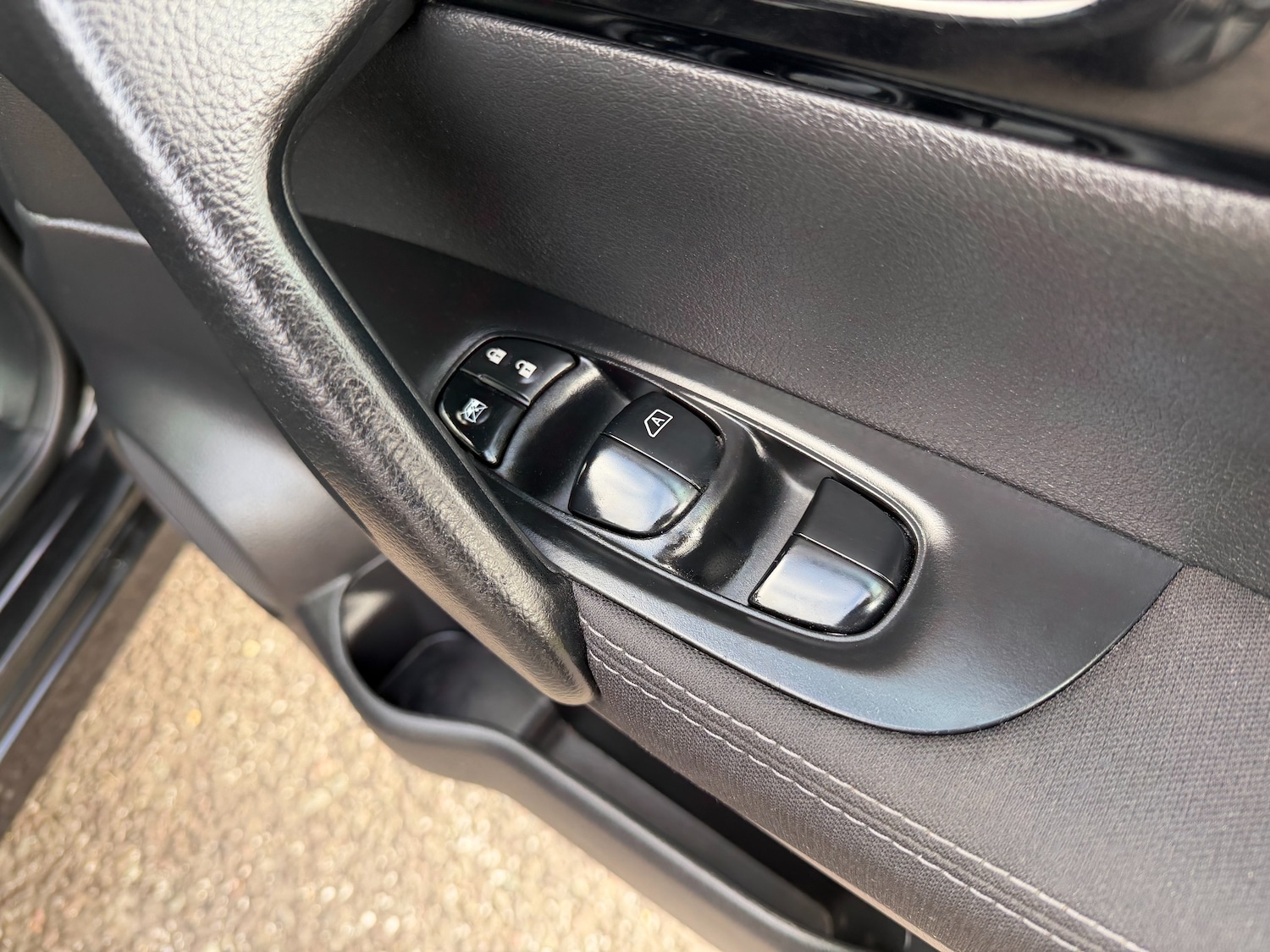 Used Nissan Qashqai 2015 for sale - 76508839: Photo 15