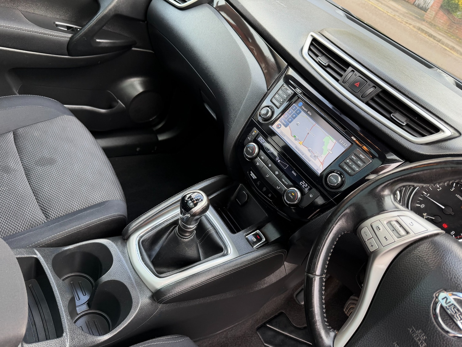 Used Nissan Qashqai 2015 for sale - 76508839: Photo 20