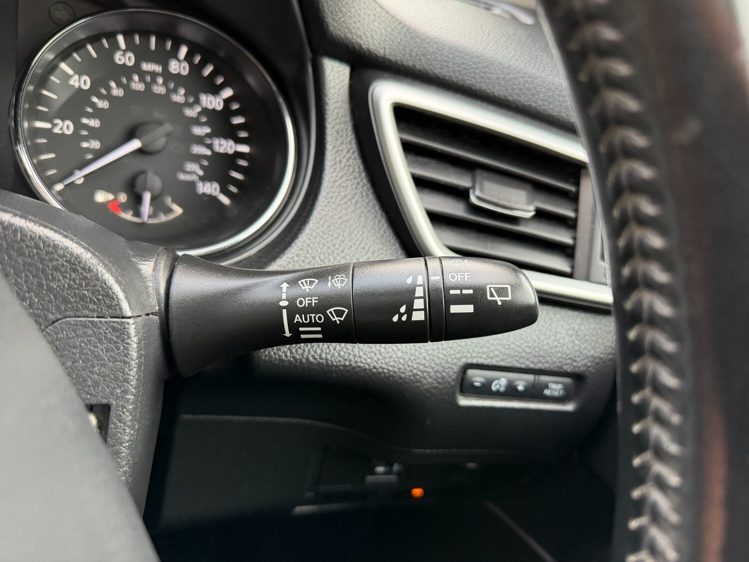 Used Nissan Qashqai 2015 for sale - 76508839: Photo 24