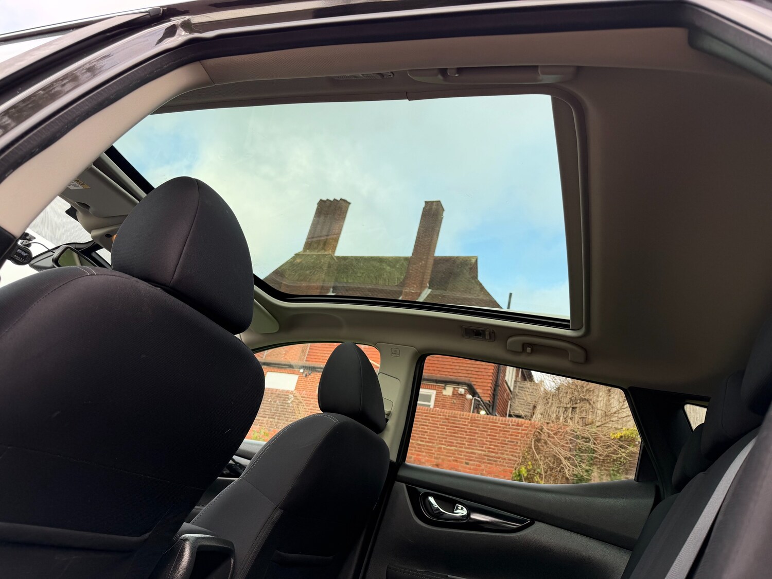 Used Nissan Qashqai 2015 for sale - 76508839: Photo 25