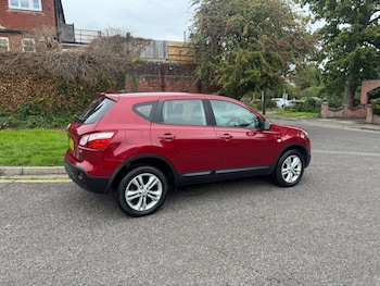 Used Nissan Qashqai 2013 for sale - 75974973: Photo