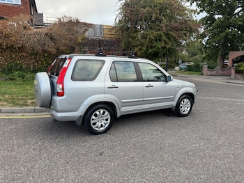 Used Honda CR-V 2005 for sale - 75724257: Photo