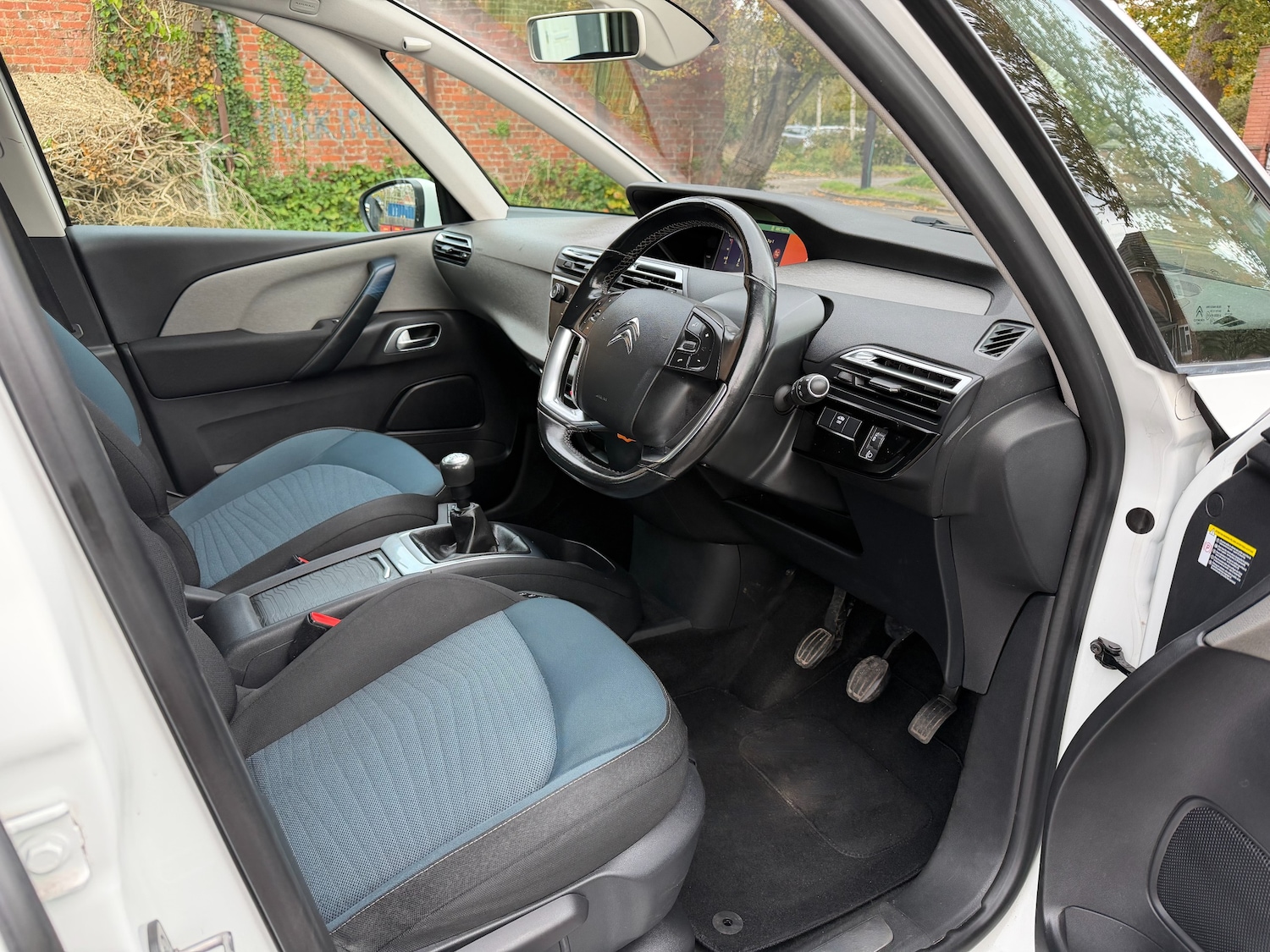 Used Citroen C4 Picasso 2017 for sale - 76526917: Photo 12