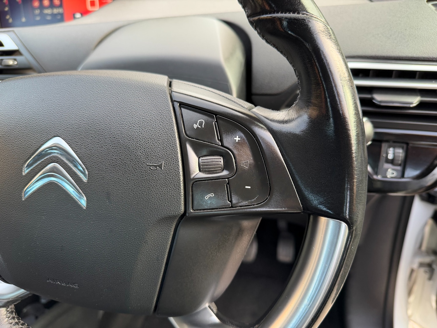 Used Citroen C4 Picasso 2017 for sale - 76526917: Photo 22