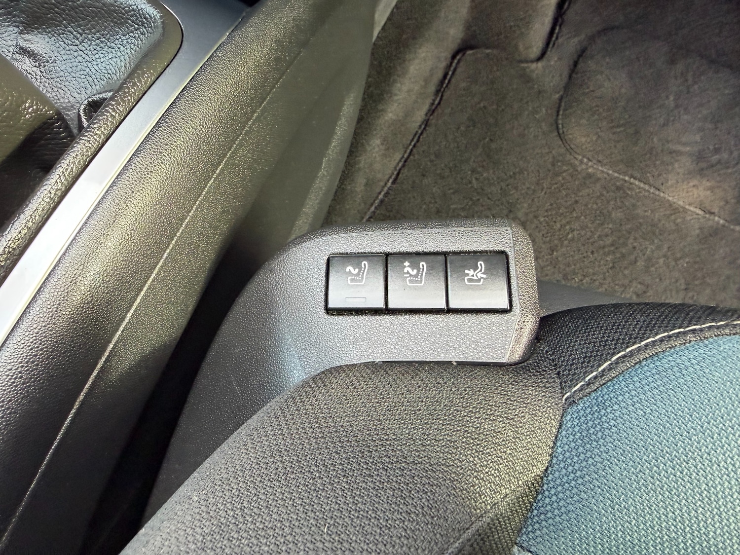 Used Citroen C4 Picasso 2017 for sale - 76526917: Photo 32