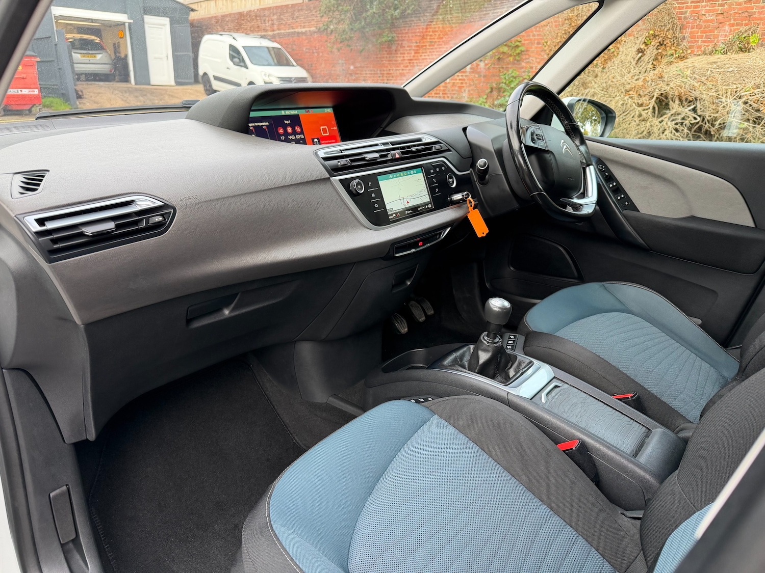 Used Citroen C4 Picasso 2017 for sale - 76526917: Photo 8