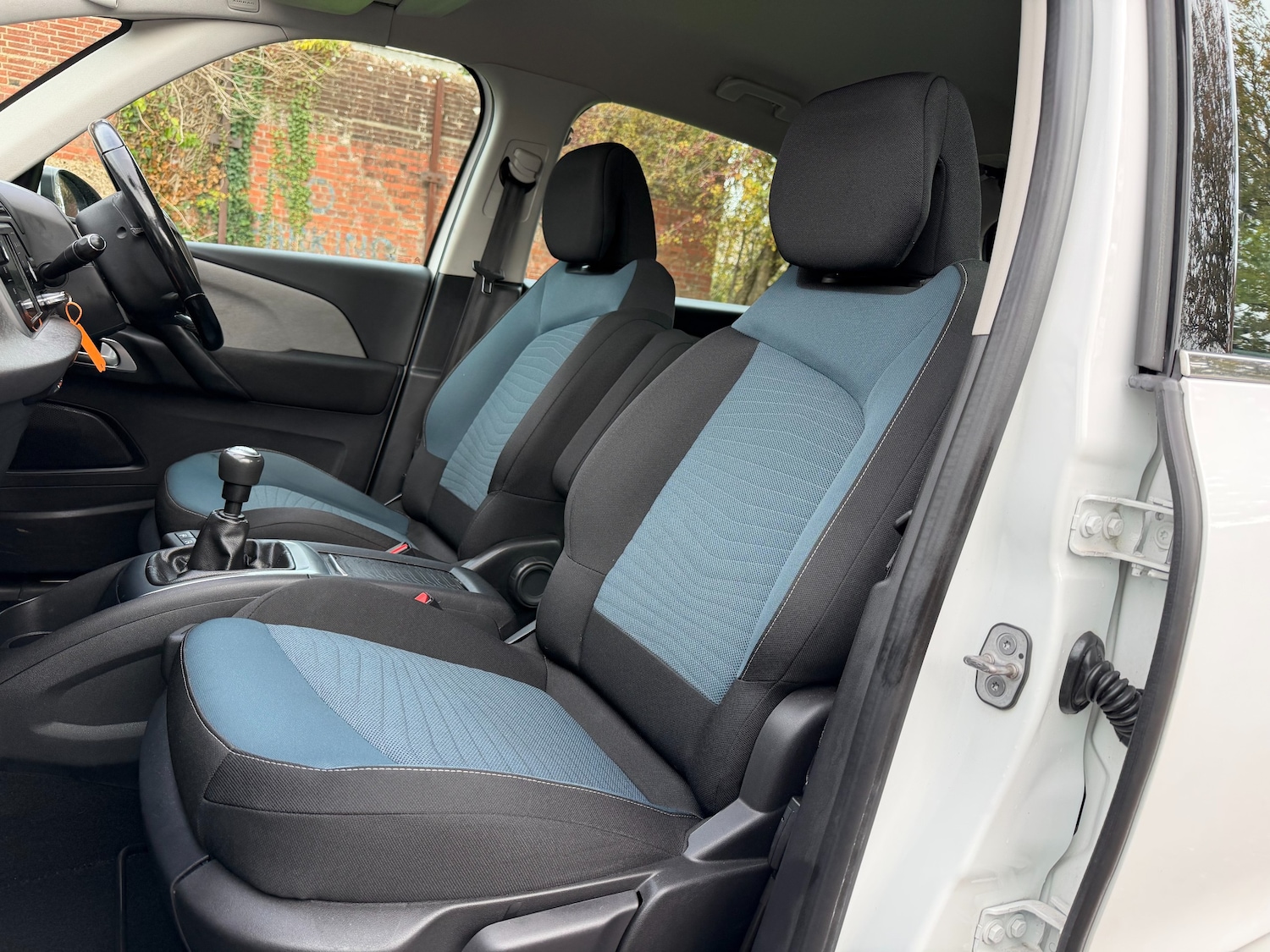 Used Citroen C4 Picasso 2017 for sale - 76526917: Photo 9