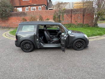 Used MINI Clubman 2014 for sale - 76569296: Photo