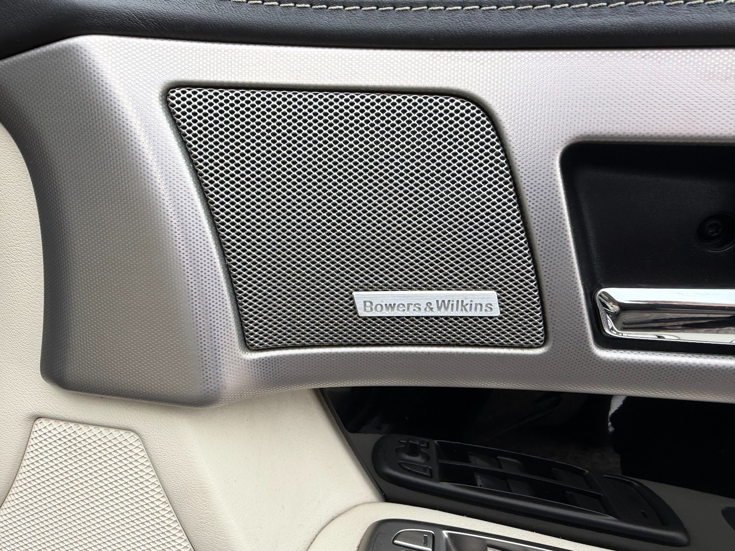 Used Jaguar XF 2011 for sale - 77059474: Photo 17