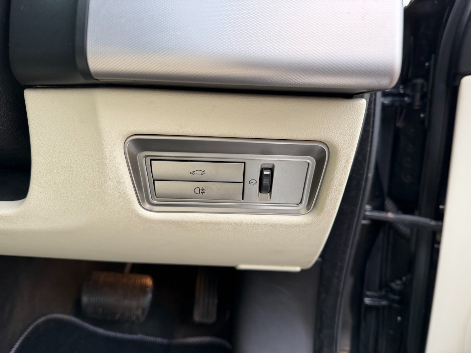 Used Jaguar XF 2011 for sale - 77059474: Photo 45