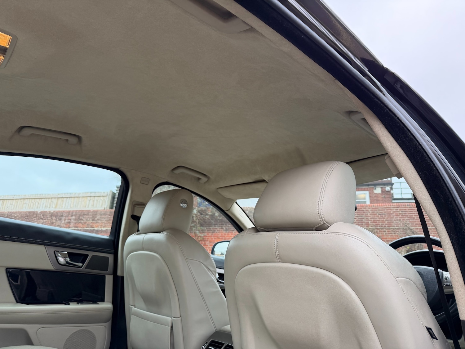 Used Jaguar XF 2011 for sale - 77059474: Photo 46