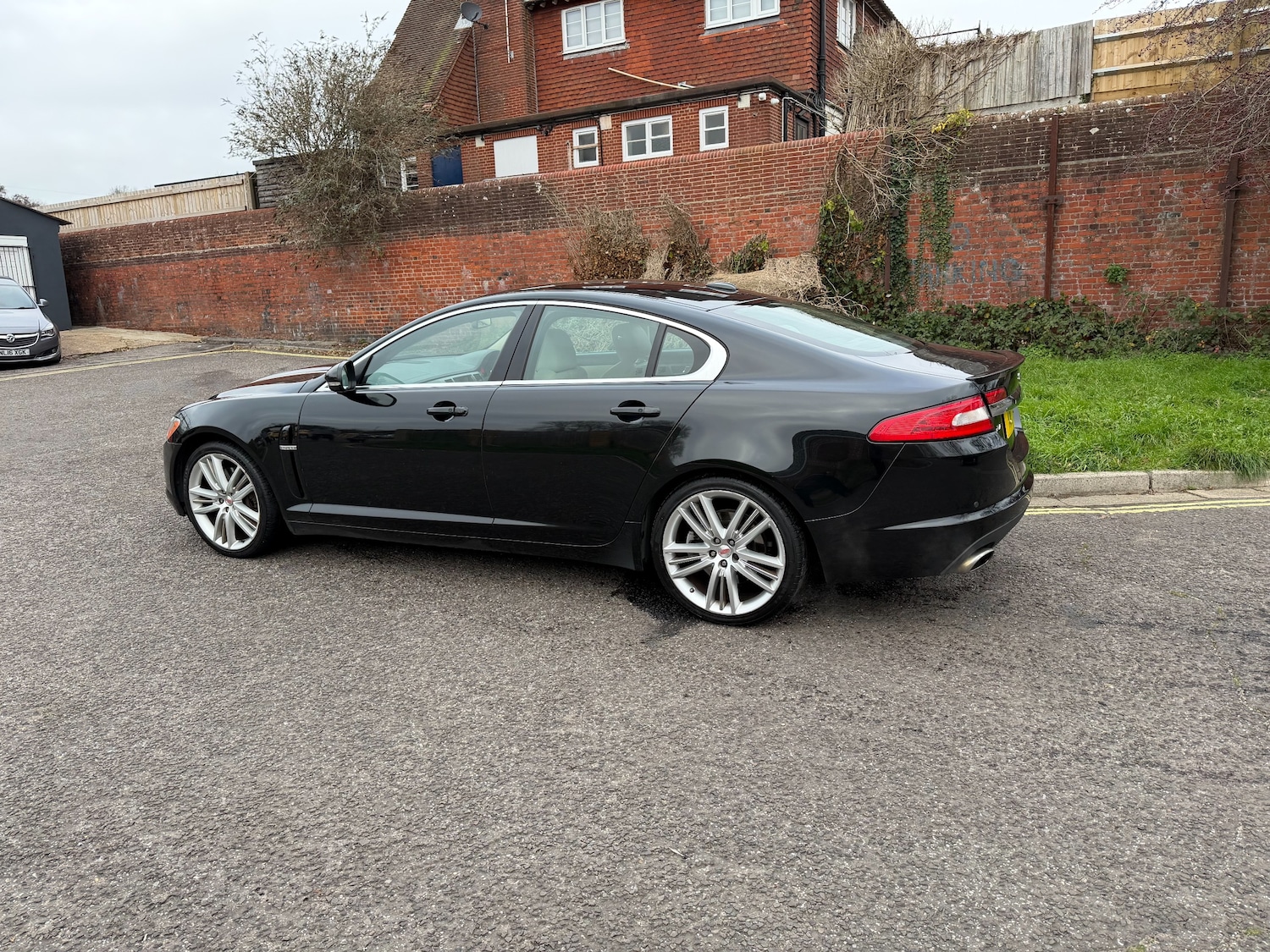 Used Jaguar XF 2011 for sale - 77059474: Photo 5