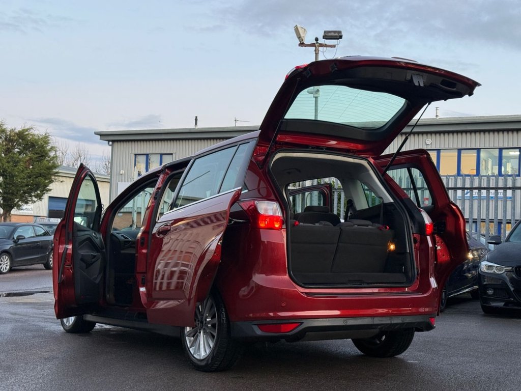 Used Ford Grand C-Max 2016 for sale - 76783955: Photo 20