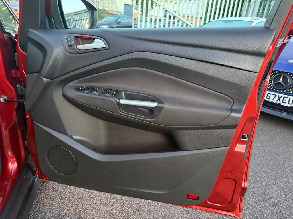 Used Ford Grand C-Max 2016 for sale - 76783955: Photo 35