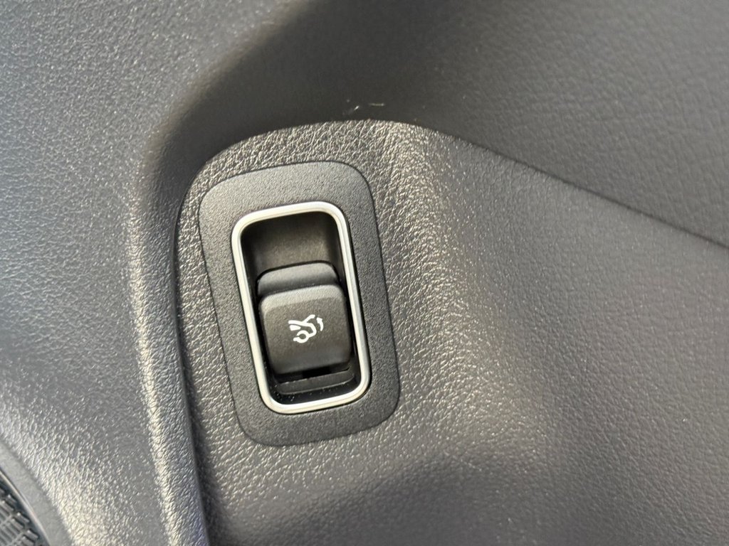 Used Mercedes-Benz CLA 2021 for sale - 77583632: Photo 37