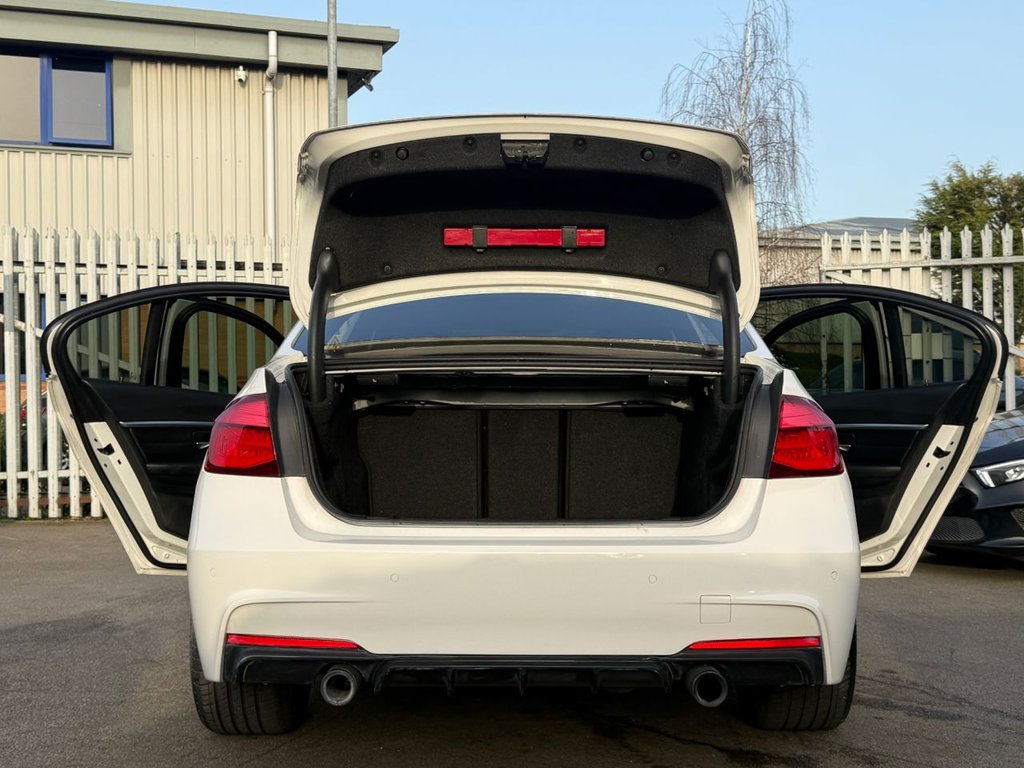 Used BMW 3 Series 2017 for sale - 77765460: Photo 23