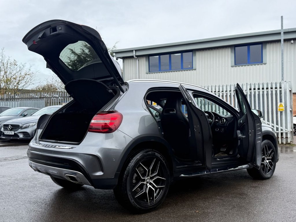 Used Mercedes-Benz GLA 2017 for sale - 76632237: Photo 11