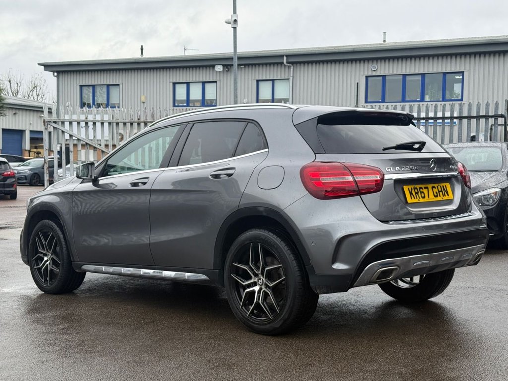 Used Mercedes-Benz GLA 2017 for sale - 76632237: Photo 3