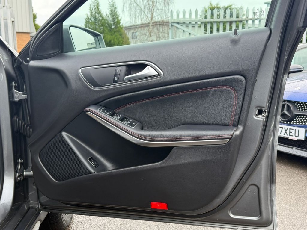 Used Mercedes-Benz GLA 2017 for sale - 76632237: Photo 35