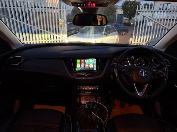 Used Vauxhall Grandland X 2018 for sale - 76074162: Photo 2