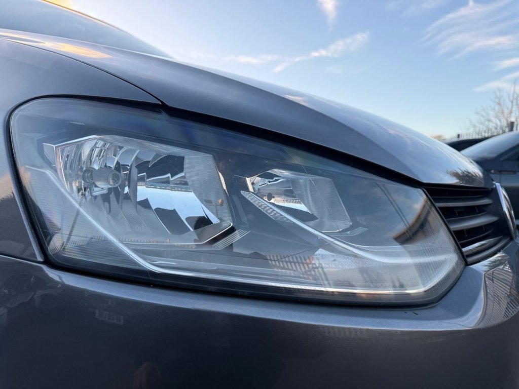 Used Volkswagen Polo 2015 for sale - 77884982: Photo 24