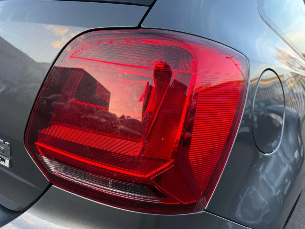 Used Volkswagen Polo 2015 for sale - 77884982: Photo 33