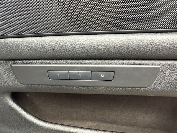 Used BMW 5 Series 2012 for sale - 76163303: Photo 39