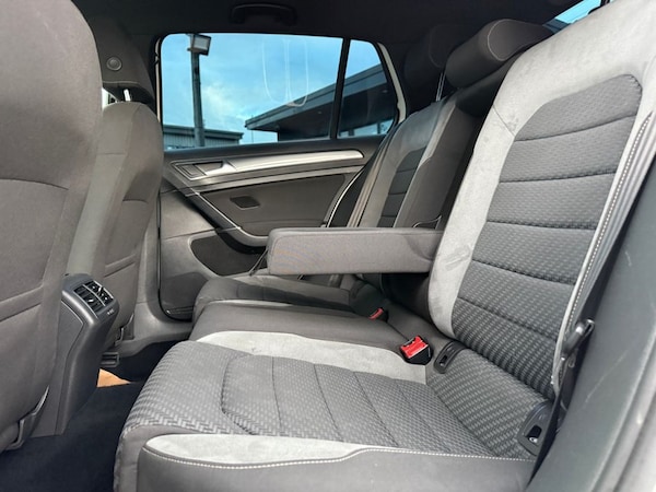 Used Volkswagen Golf 2019 for sale - 76210634: Photo 7