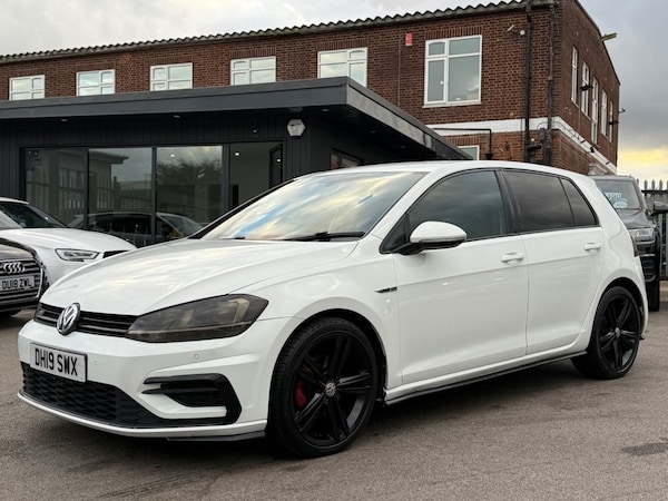 Used Volkswagen Golf 2019 for sale - 76210634: Photo 9