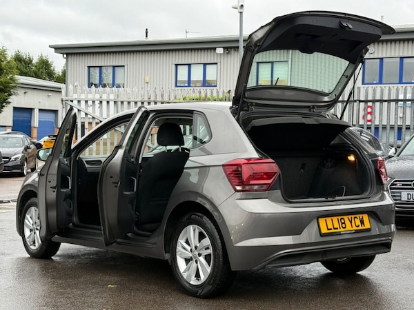 Used Volkswagen Polo 2018 for sale - 76163451: Photo 11