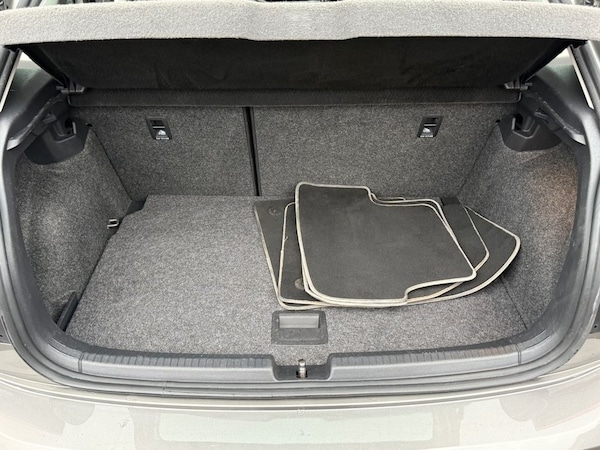 Used Volkswagen Polo 2018 for sale - 76163451: Photo 20