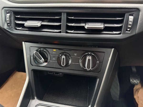 Used Volkswagen Polo 2018 for sale - 76163451: Photo 41