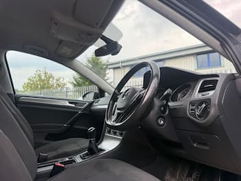 Used Volkswagen Golf 2016 for sale - 79655783: Photo