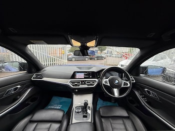 Used BMW 3 Series 2019 for sale - 77642956: Photo