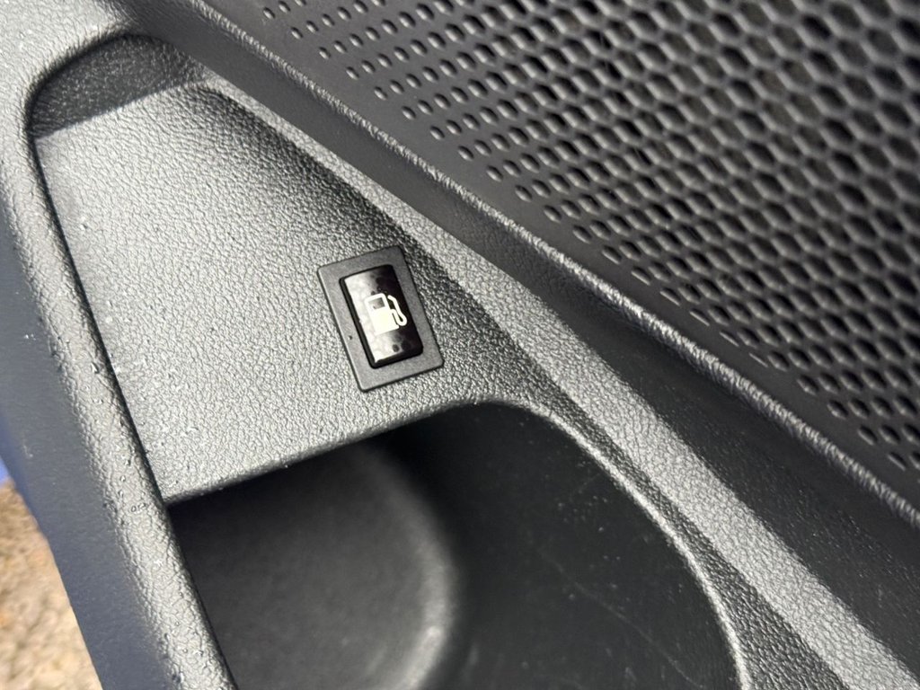 Used BMW 3 Series 2019 for sale - 77642956: Photo 40