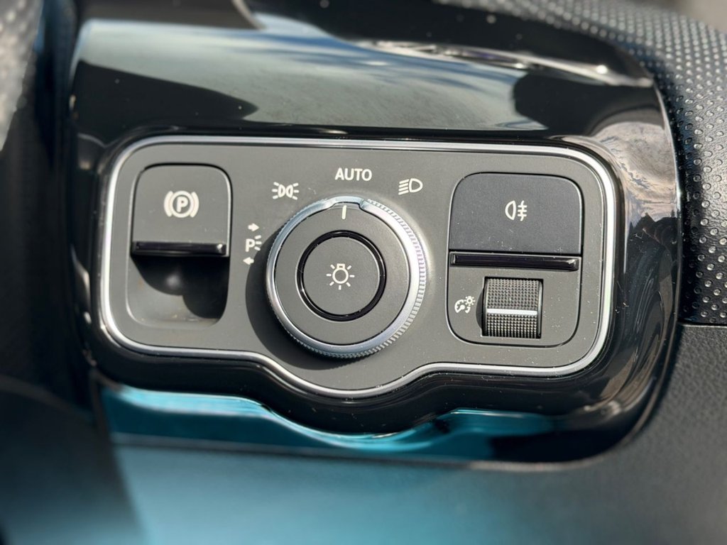 Used Mercedes-Benz A-Class 2019 for sale - 77835964: Photo 42