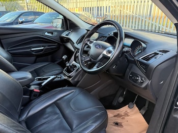 Used Ford Kuga 2015 for sale - 75814775: Photo