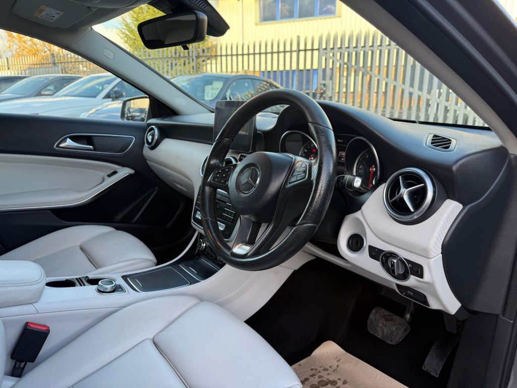 Used Mercedes-Benz A-Class 2017 for sale - 76784156: Photo 4