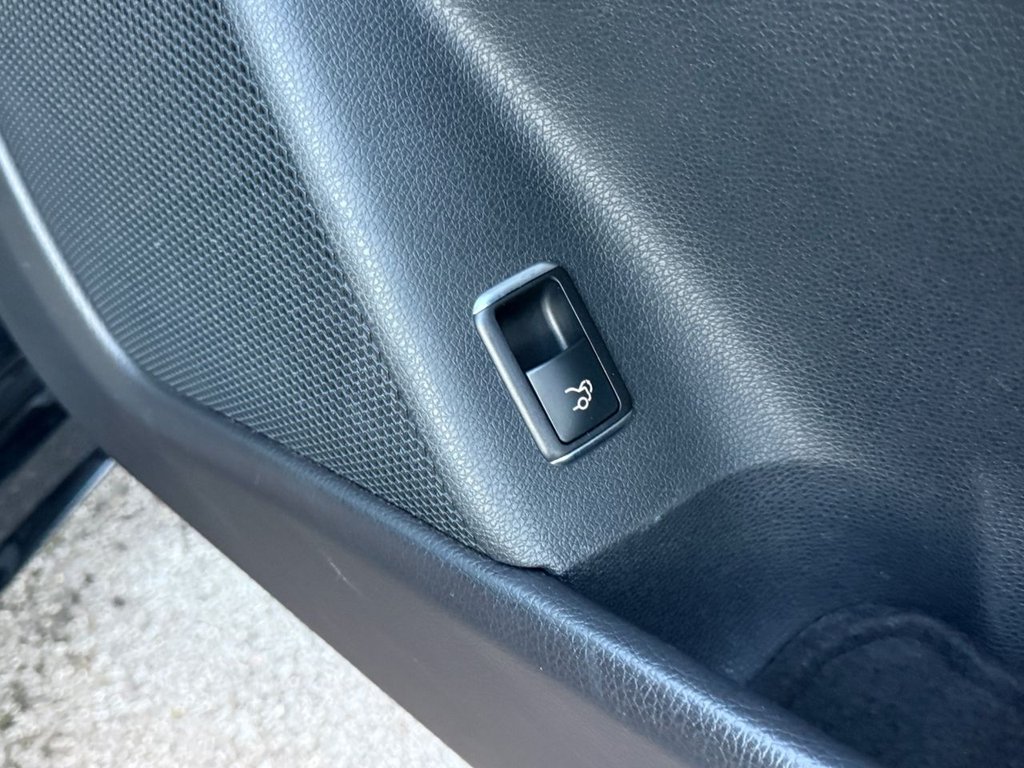 Used Mercedes-Benz CLA 2018 for sale - 76760679: Photo 36