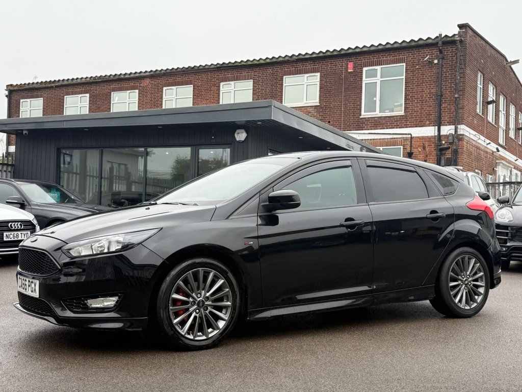 Used Ford Focus 2017 for sale - 76595915: Photo 11