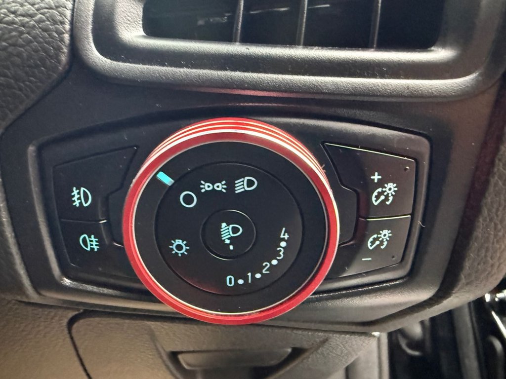 Used Ford Focus 2017 for sale - 76595915: Photo 40