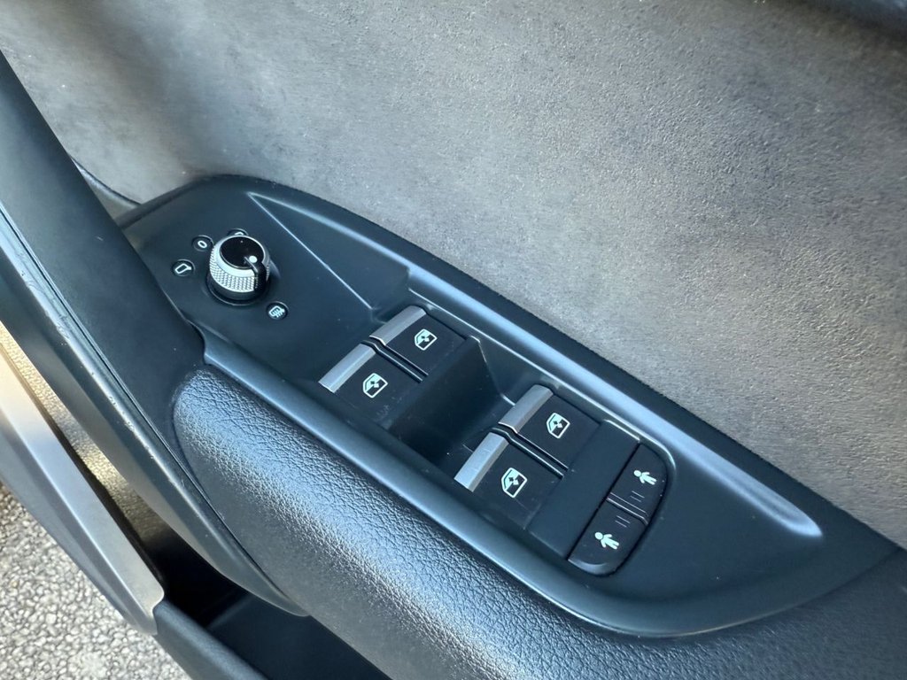 Used Audi Q5 2018 for sale - 77437215: Photo 37