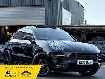Porsche - Macan